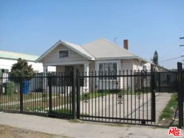 9210 S Figueroa Street, Los Angeles, CA 90003 - #2