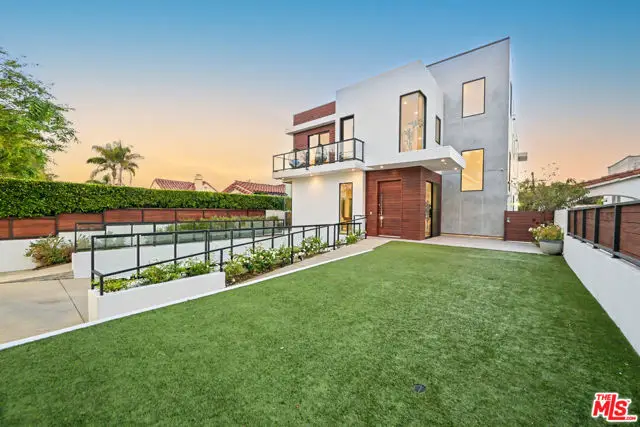 1529 S Point View Street, Los Angeles, CA 90035 - #1