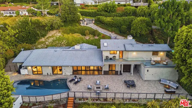 18065 Boris Drive, Encino, CA 91316 - #2