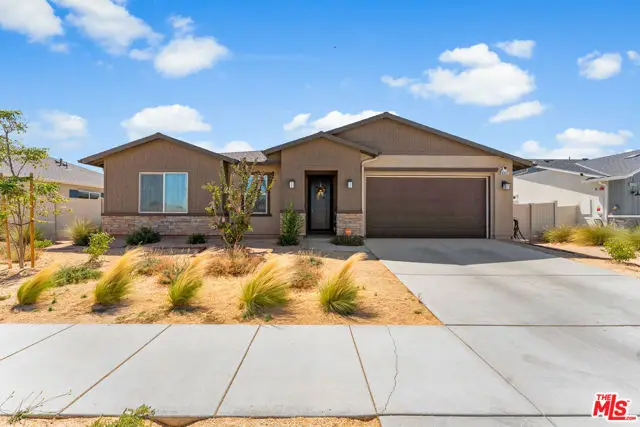 42831 Coronet Drive, Lancaster, CA 93536 - #3