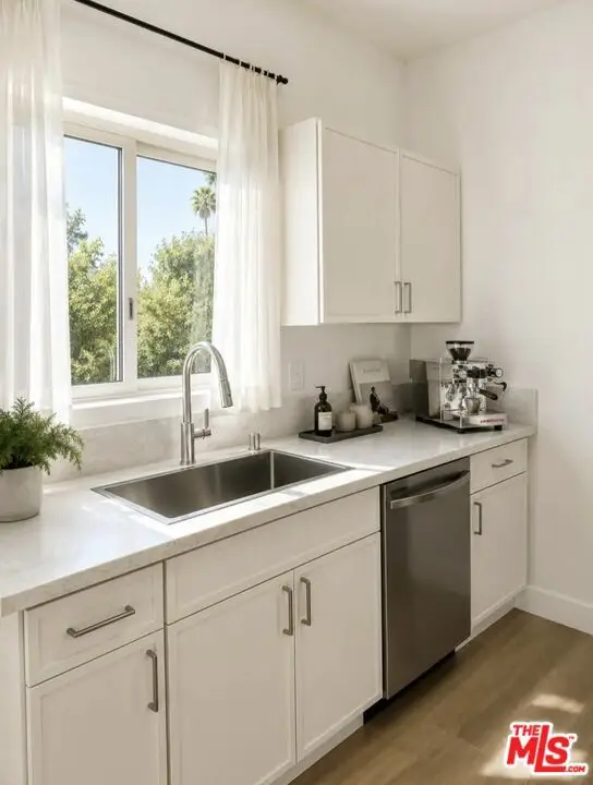1445 N Mariposa Avenue, Los Angeles, CA 90027 - #2