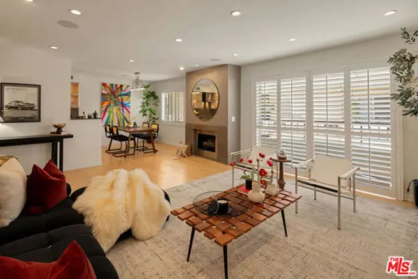 1221 N Kings Road #307, West Hollywood, CA 90069