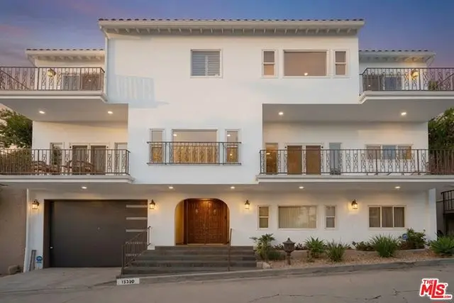 15330 Del Gado Drive, Sherman Oaks, CA 91403 - #3