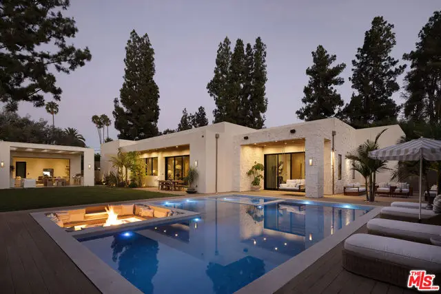 5105 Oakdale Avenue, Woodland Hills, CA 91364 - #1