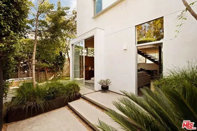 249 Rennie Avenue, Venice, CA 90291 - #2
