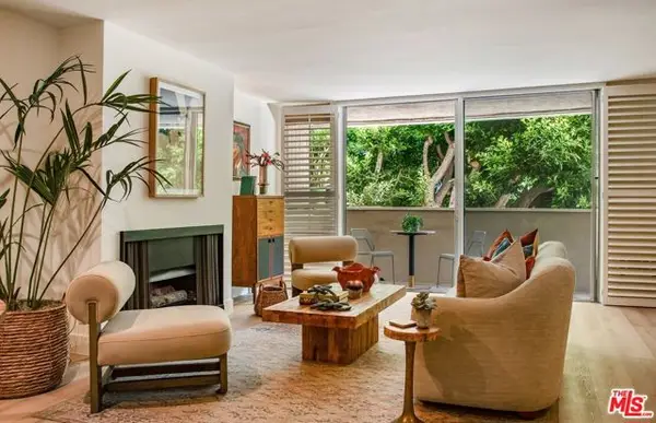 11645 Montana Avenue #101, Los Angeles, CA 90049
