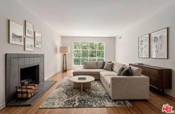 1041 Chantilly Road, Los Angeles, CA 90077