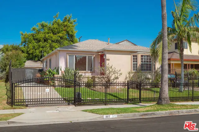1817 S Genesee Avenue, Los Angeles, CA 90019 - #1