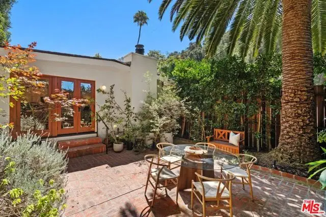 9667 Yoakum Drive, Los Angeles, CA 90210 - #1
