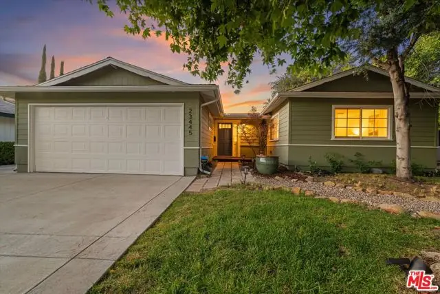 23445 Sylvan Street, Woodland Hills, CA 91367 - #2
