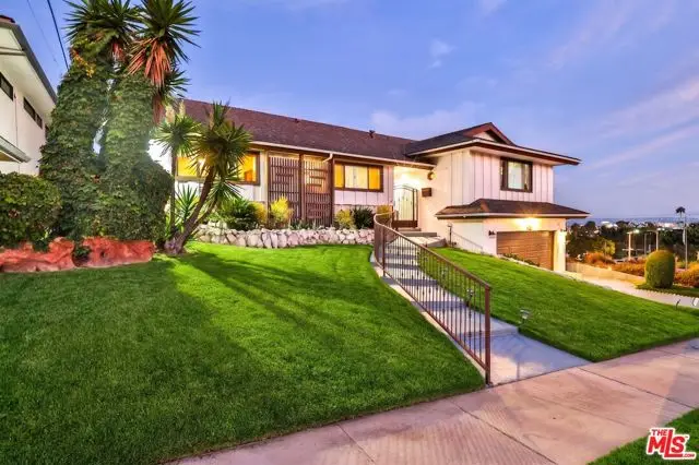 5720 S Chariton Avenue, Los Angeles, CA 90056 - #1