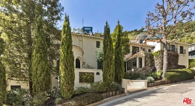 1701 Queens Court, Los Angeles, CA 90069 - #2