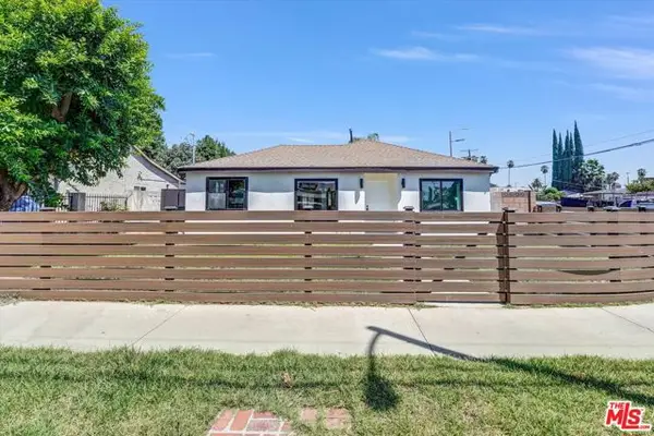 21001 Gault Street, Los Angeles, CA 91303