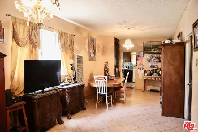 338 W Avenue 37, Los Angeles, CA 90065 - #3