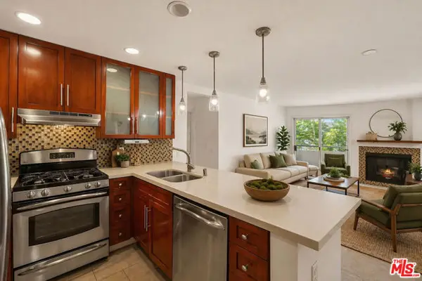 4702 Fulton Avenue #202, Sherman Oaks, CA 91423