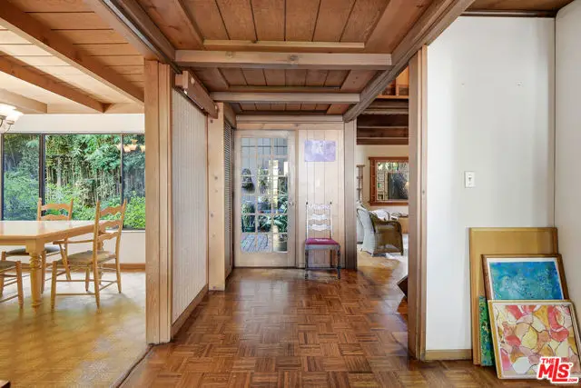 15203 Camarillo Street, Sherman Oaks, CA 91403 - #2
