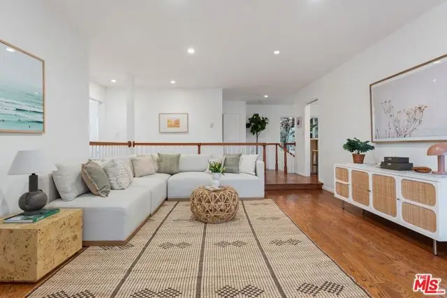 944 17th Street #6, Santa Monica, CA 90403 - #2