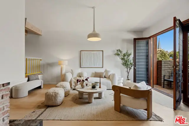 958 18th Street #4, Santa Monica, CA 90403 - #2