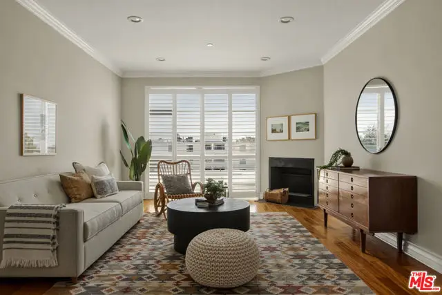 837 N Hudson Avenue #402, Los Angeles, CA 90038 - #1