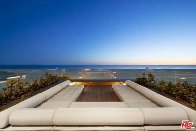 547 Palisades Beach Road, Santa Monica, CA 90402 - #2