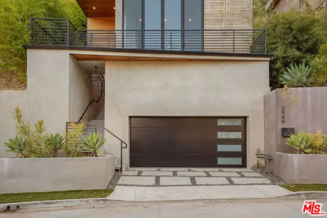 3949 N Glenalbyn Drive, Los Angeles, CA 90065 - #3