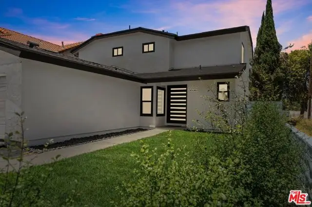 19701 Blythe Street, Winnetka, CA 91306 - #1
