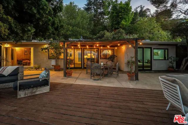 7272 Caverna Drive, Los Angeles, CA 90068 - #1
