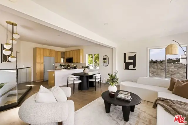 6837 Cahuenga Park Trail, Los Angeles, CA 90068 - #1