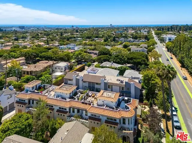 2922 Montana Avenue #D, Santa Monica, CA 90403 - #2