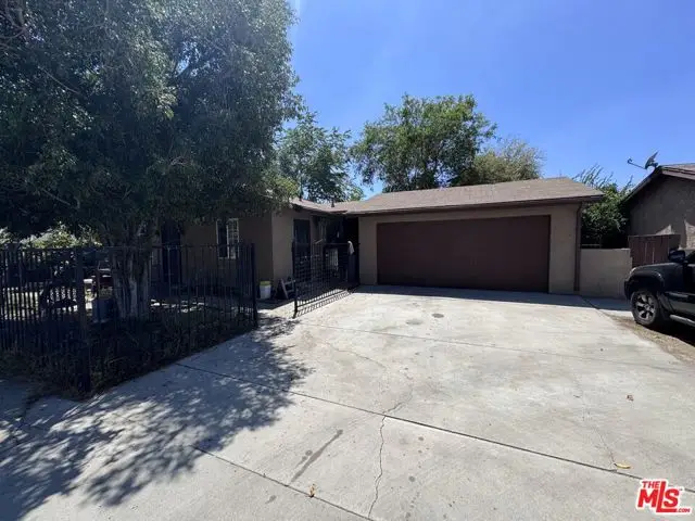 10585 Amboy Avenue, Pacoima, CA 91331 - #2