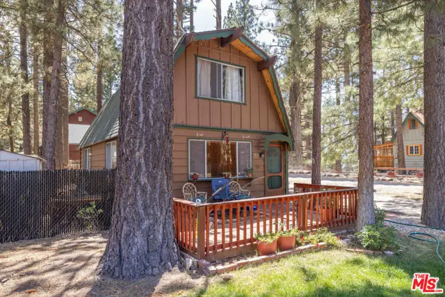 900 E Mountain View Boulevard, Big Bear City, CA 92314 - #2