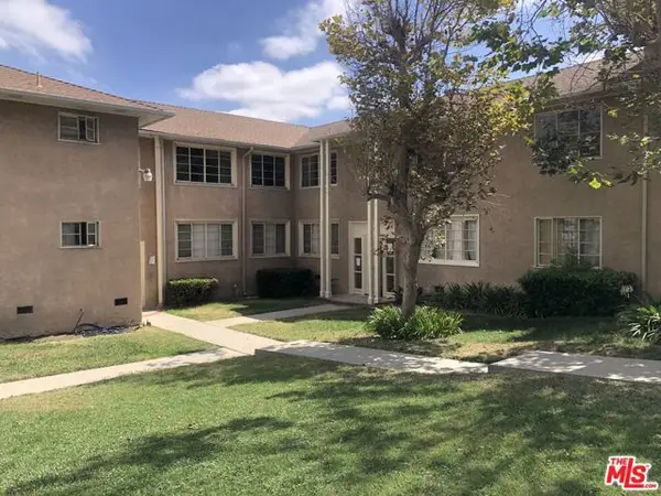 4072 Hillcrest Drive #D, Los Angeles, CA 90008