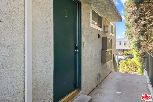1317 12th Street #1, Santa Monica, CA 90401 - #2