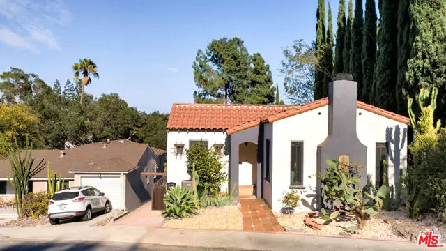 2338 Lake View Avenue, Los Angeles, CA 90039 - #2