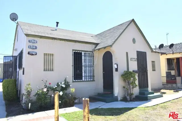 1738 W 82nd Street, Los Angeles, CA 90047 - #2