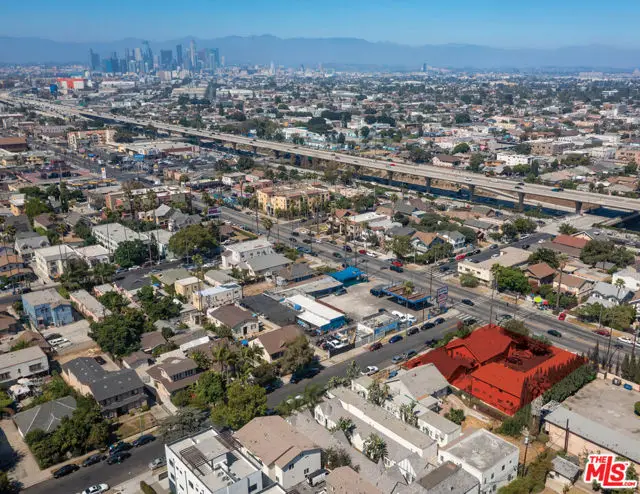 4701 S Figueroa Street, Los Angeles, CA 90037 - #2
