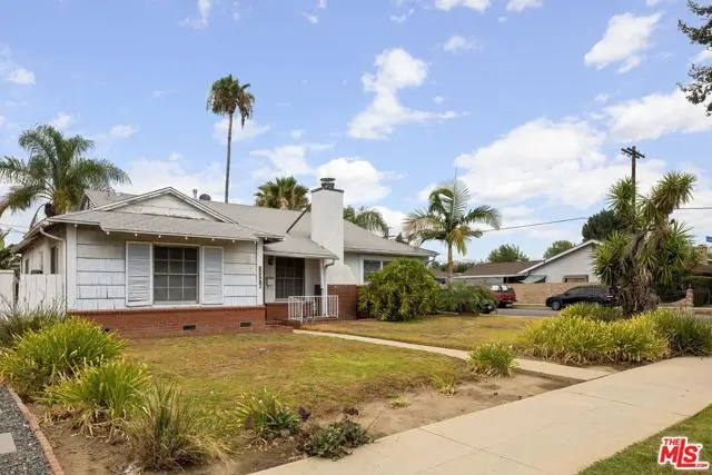 15201 Devonshire Street, Mission Hills, CA 91345 - #2