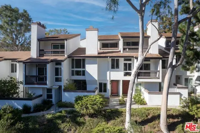 17253 Palisades Circle, Pacific Palisades, CA 90272 - #1