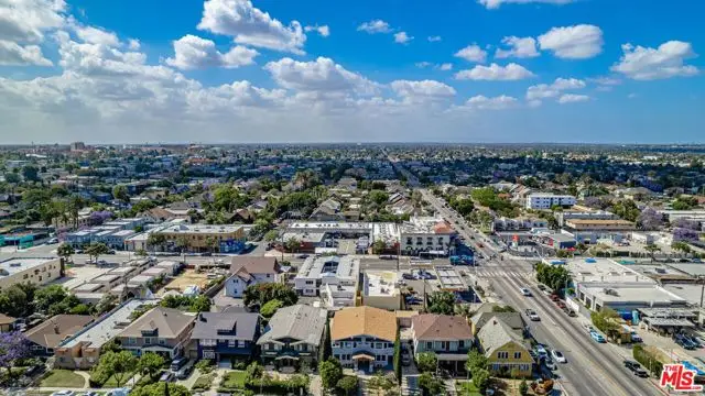 1674 W 25th Street, Los Angeles, CA 90007 - #1