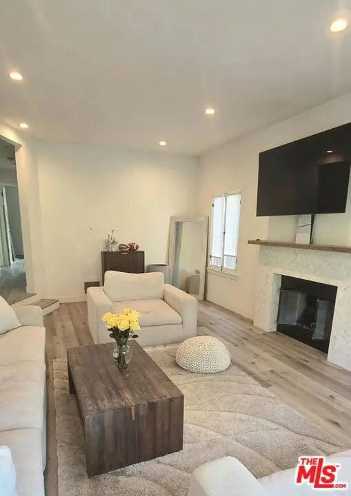 1012 S Stanley Avenue, Los Angeles, CA 90019 - #2