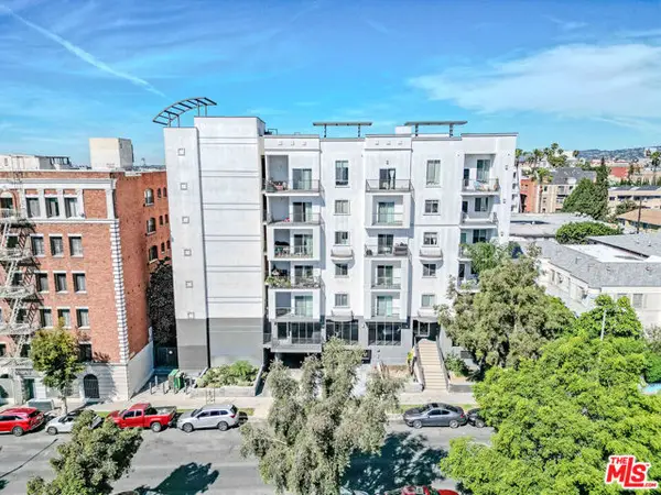 733 S Manhattan Place #405, Los Angeles, CA 90005