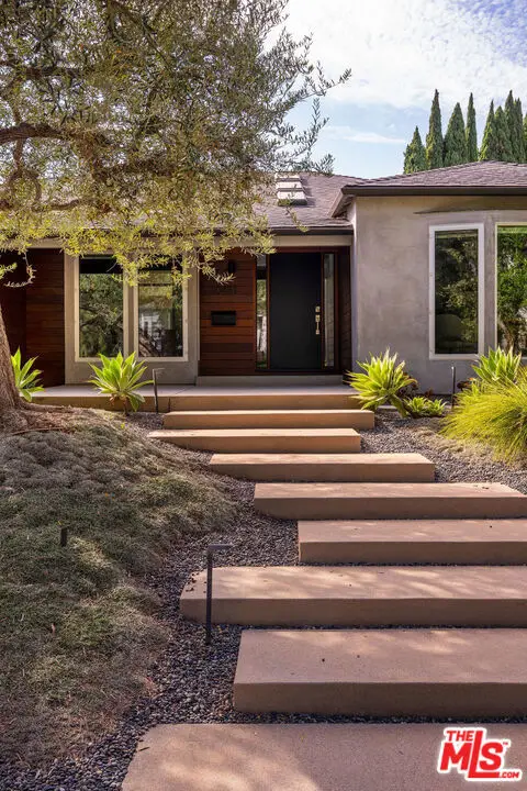 10481 Lindbrook Drive, Los Angeles, CA 90024 - #2
