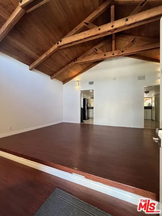 8731 Colbath Avenue, Panorama City, CA 91402 - #3