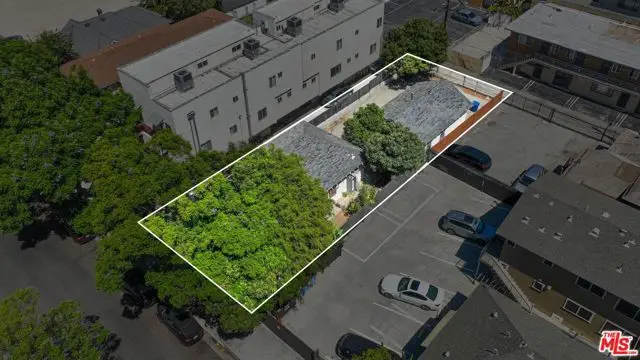 3042 Royal Street, Los Angeles, CA 90007 - #2