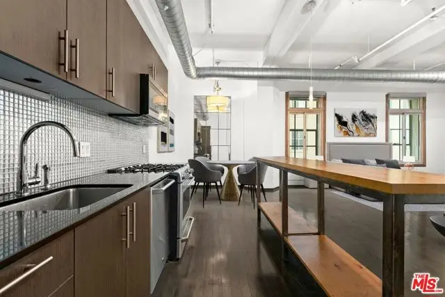 1645 Vine Street #301, Los Angeles, CA 90028 - #3