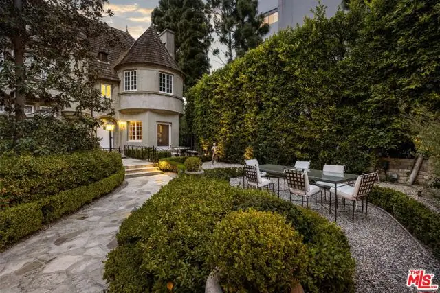 10341 Wilshire Boulevard, Los Angeles, CA 90024 - #1