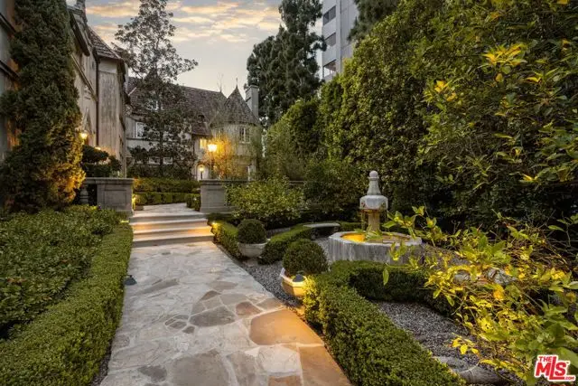 10341 Wilshire Boulevard, Los Angeles, CA 90024 - #3