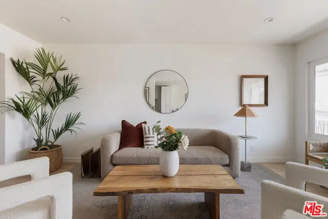 2135 Bellevue Avenue #10, Los Angeles, CA 90026 - #2