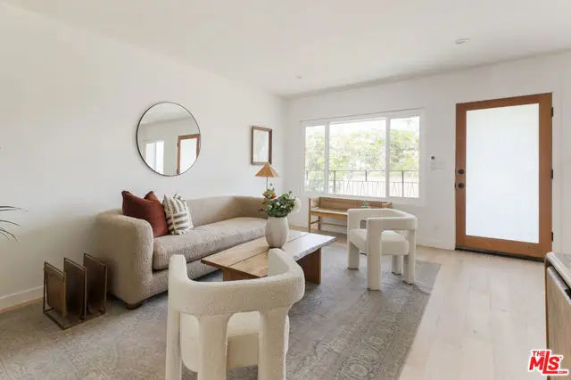 2135 Bellevue Avenue #10, Los Angeles, CA 90026 - #3