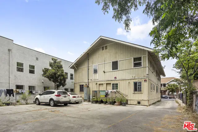 1516 W 11th Place, Los Angeles, CA 90015 - #2